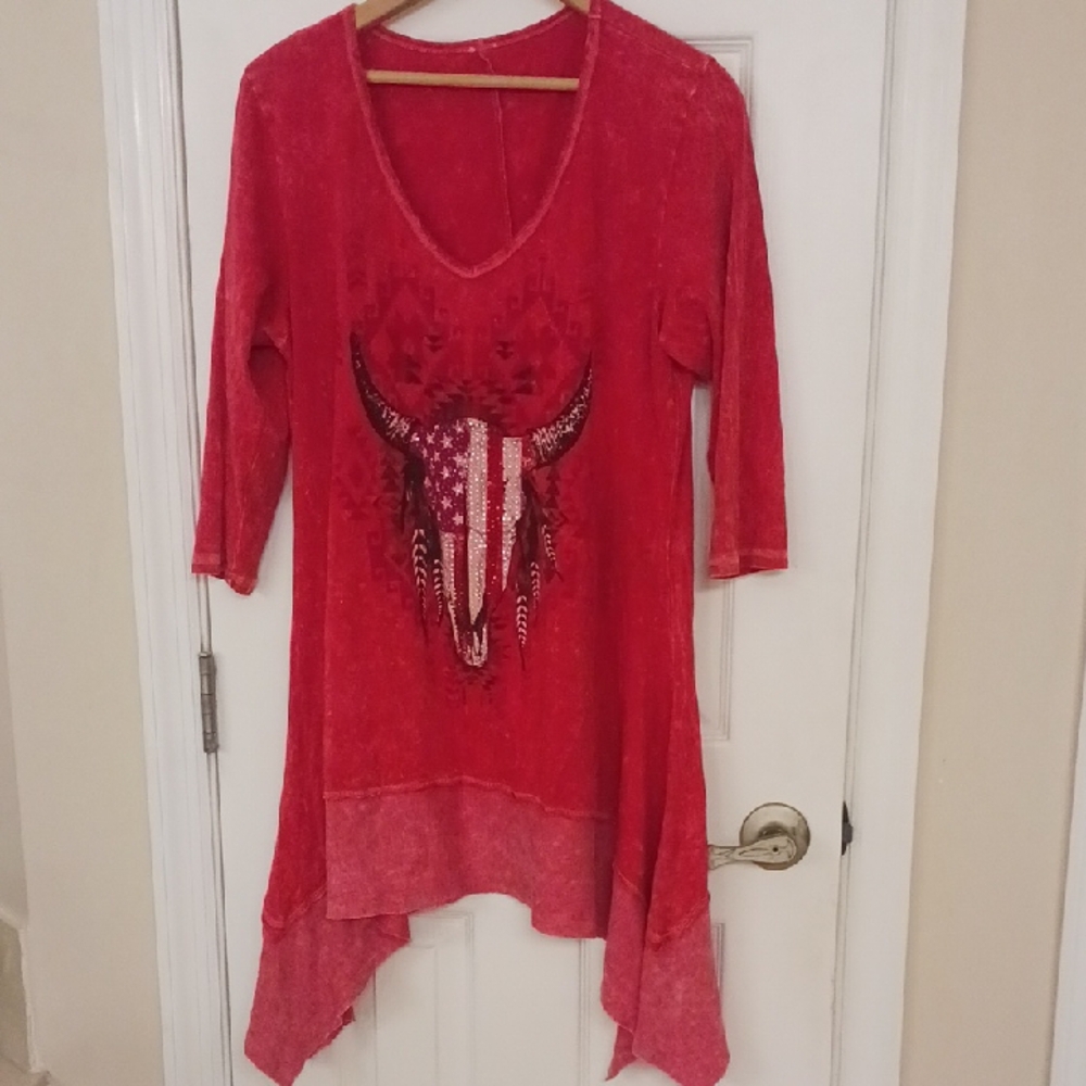 Vibrant Red Asymmetrical Tunic with Graphic Design